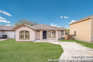 2722 Wade St in San Antonio, TX - Building Photo