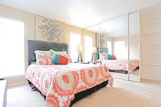 Contour Place in San Antonio, TX - Building Photo - Interior Photo