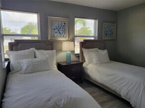 2560 NE 8th Ter in Pompano Beach, FL - Building Photo - Building Photo