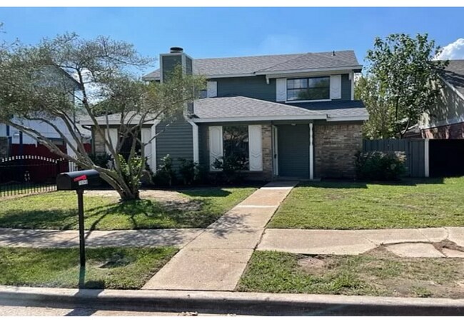 property at 10348 Wood Heights Dr