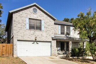 6854 Park Haven in San Antonio, TX - Foto de edificio - Building Photo