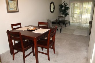 Brookwood Terrace in Gainesville, FL - Building Photo - Interior Photo