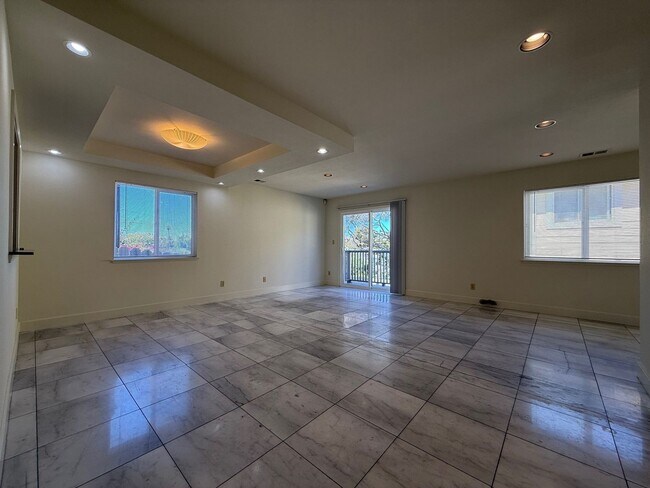 2225-2225 9th Ave in Oakland, CA - Building Photo - Building Photo