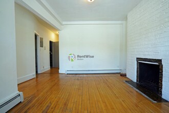 1322 Commonwealth Ave in Boston, MA - Building Photo - Building Photo