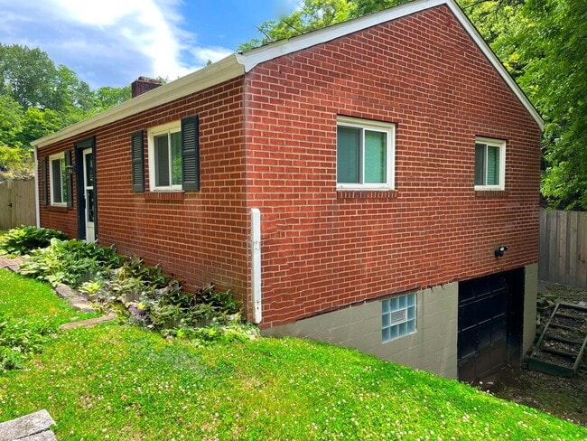 property at 376 Spruce Run Rd