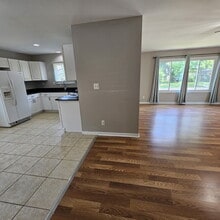 20839 Sunset Ave in Warren, MI - Building Photo - Building Photo