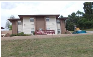 Twin Oaks Apartments in Harrison, AR - Building Photo