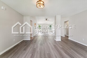 3553 Chokecherry Ln in Indianapolis, IN - Building Photo - Building Photo