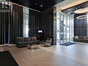 2489 Taunton Rd in Oakville, ON - Building Photo - Building Photo