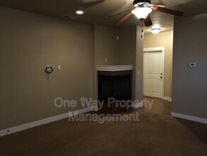 5850 Dripping Rock Ln in Fort Collins, CO - Building Photo - Building Photo