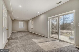 8375 Mitzy Ln in Ilchester, MD - Building Photo - Building Photo