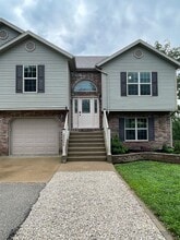 23356 Roulette Rd in Waynesville, MO - Building Photo - Building Photo