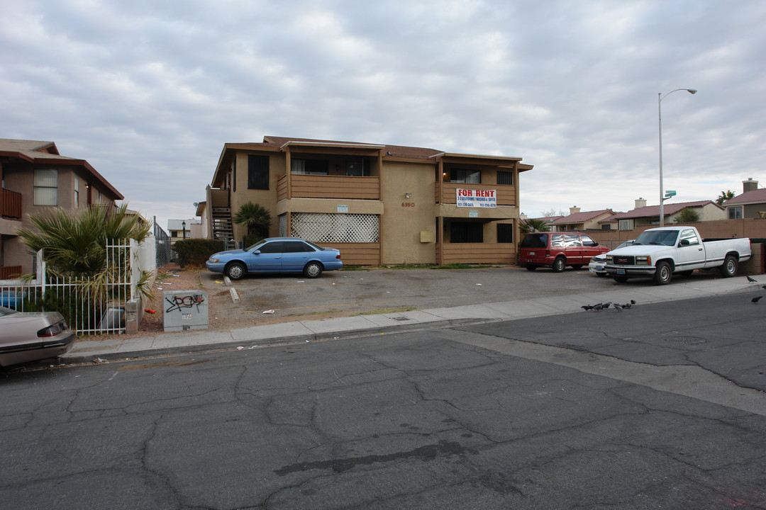 Sierra Sunrise in Las Vegas, NV - Building Photo