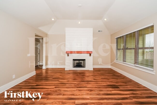 4953 Natalie Way, Unit 3 in Trussville, AL - Foto de edificio - Building Photo