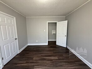 2262 Jackson Ave in Memphis, TN - Building Photo - Building Photo