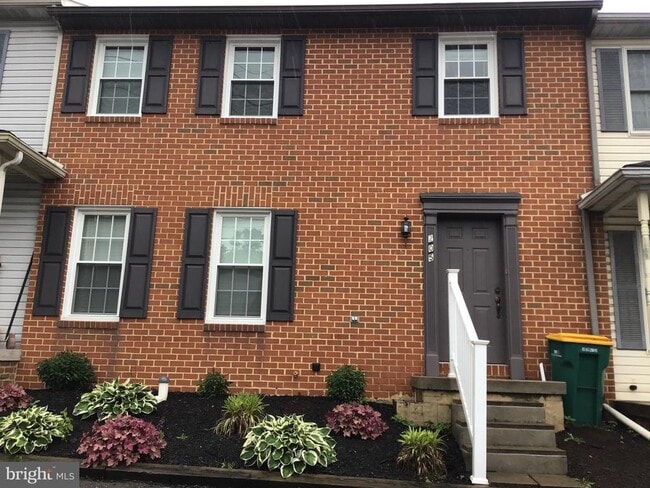 property at 205 Ringgold St