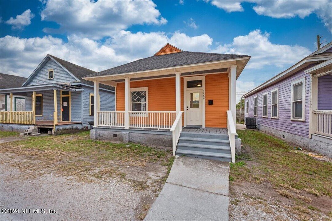 1950 Redell St in Jacksonville, FL - Building Photo