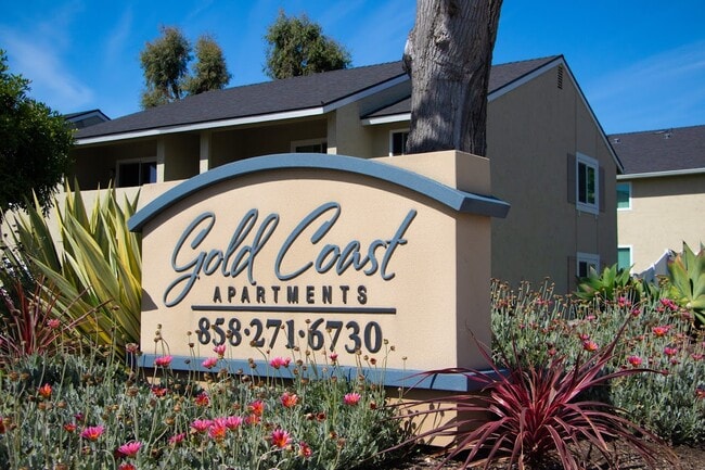 Gold Coast Apartments *First Month Free* in San Diego, CA - Foto de edificio - Building Photo