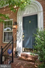 5053 Kilburn St in Alexandria, VA - Building Photo - Building Photo