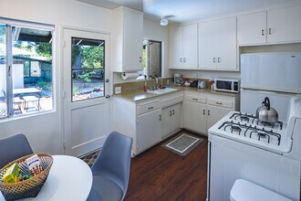 12354 Addison St in Valley Village, CA - Building Photo - Building Photo