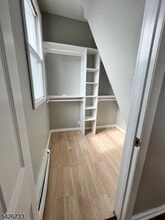 909 Olive St in Elizabeth, NJ - Building Photo - Building Photo