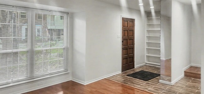 12913 Trail Hollow Dr in Houston, TX - Building Photo - Building Photo