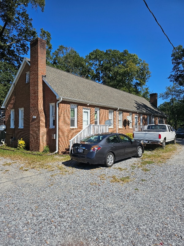 753 Confederate St