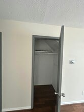 718 Spence Cir in Virginia Beach, VA - Building Photo - Building Photo