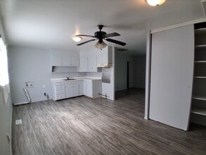 1001 Koehn Dr in Danville, IL - Building Photo - Building Photo