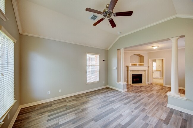 property at 3430 Queensburg Ln