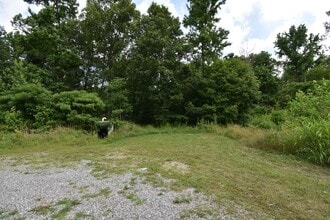 2153 Broome Rd in Palmyra, TN - Building Photo - Building Photo