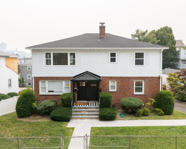 201 Underhill Ave, Unit Underhill