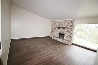 3174 Christopher St in Grand Prairie, TX - Building Photo - Building Photo