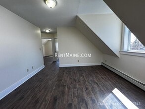 3 Summer St in Waterville, ME - Building Photo - Building Photo