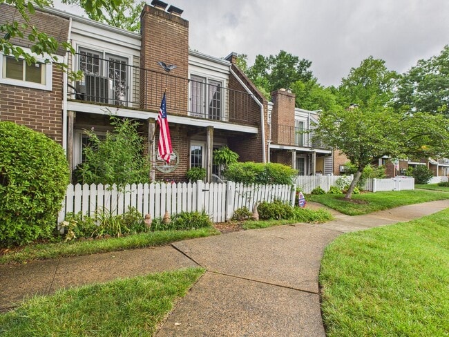 1534 Cross Keys Ct in Richmond, VA - Building Photo - Building Photo