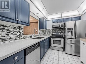 88 Corporate Dr in Toronto, ON - Building Photo - Building Photo