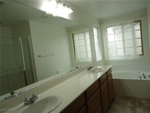 7619 W Mistral Ave in Las Vegas, NV - Building Photo - Building Photo