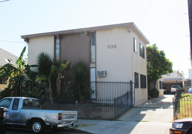 1138 Fedora St in Los Angeles, CA - Foto de edificio - Building Photo