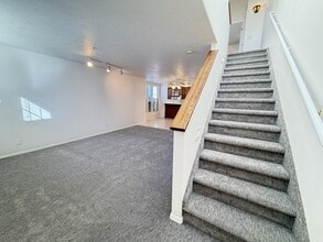 1200 Glen Canyon Dr in Page, AZ - Building Photo - Building Photo