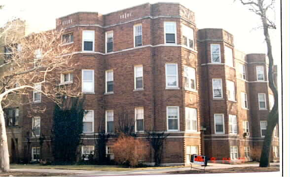 West Ridge in Chicago, IL - Building Photo - Building Photo