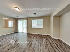 9328 Longhorn Falls Ct in Las Vegas, NV - Foto de edificio - Building Photo