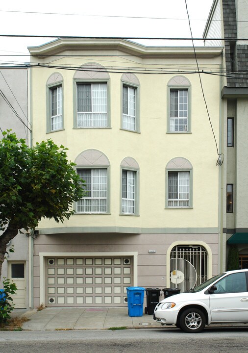 5820 California St in San Francisco, CA - Building Photo