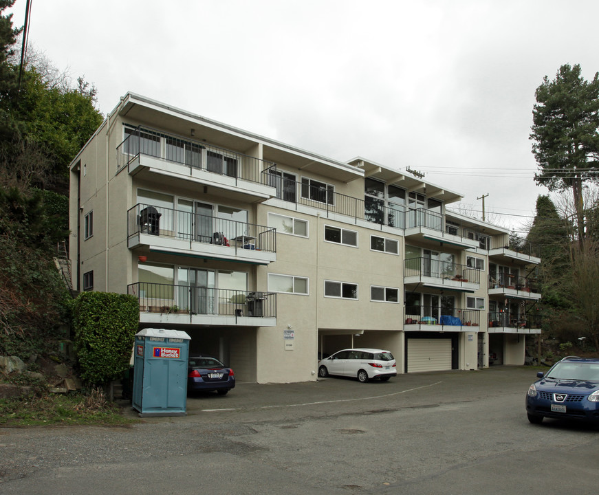 4500 Palatine Ave N in Seattle, WA - Foto de edificio