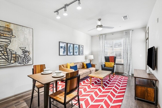 909 Flats in Nashville, TN - Building Photo - Building Photo