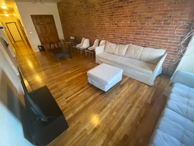 property at 618 Columbus Ave