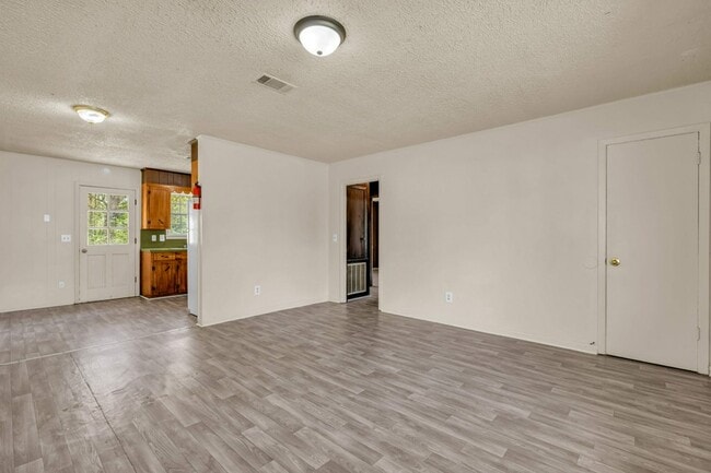 118 Wyman Dr, Unit 118 in West Point, MS - Building Photo - Building Photo