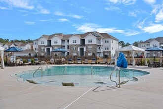 Hawthorne at the Bend in Hampstead, NC - Building Photo - Building Photo