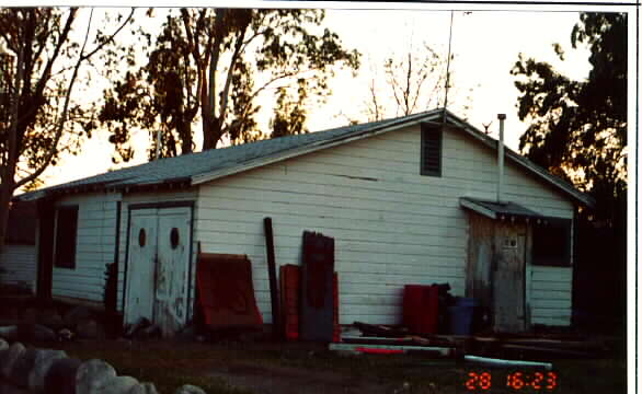 18406-18408 San Bernardino Ave in Bloomington, CA - Building Photo