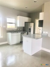 2037 N Ranch Estates Blvd in New Braunfels, TX - Building Photo - Building Photo
