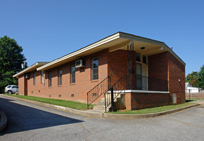 500 Barker Ave Apartments